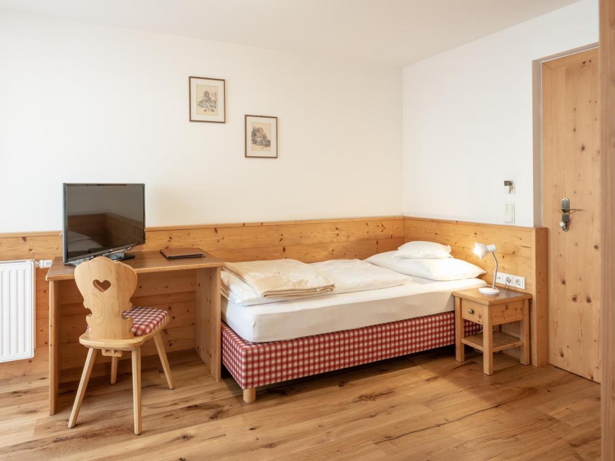 Hotel Falken Falzes Luaran gambar